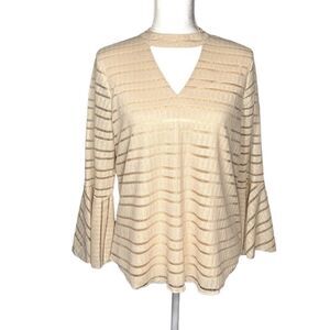 Blu Pepper Keyhole Knit Bell Sleeve Cream Colored Top Women’s Size Medium